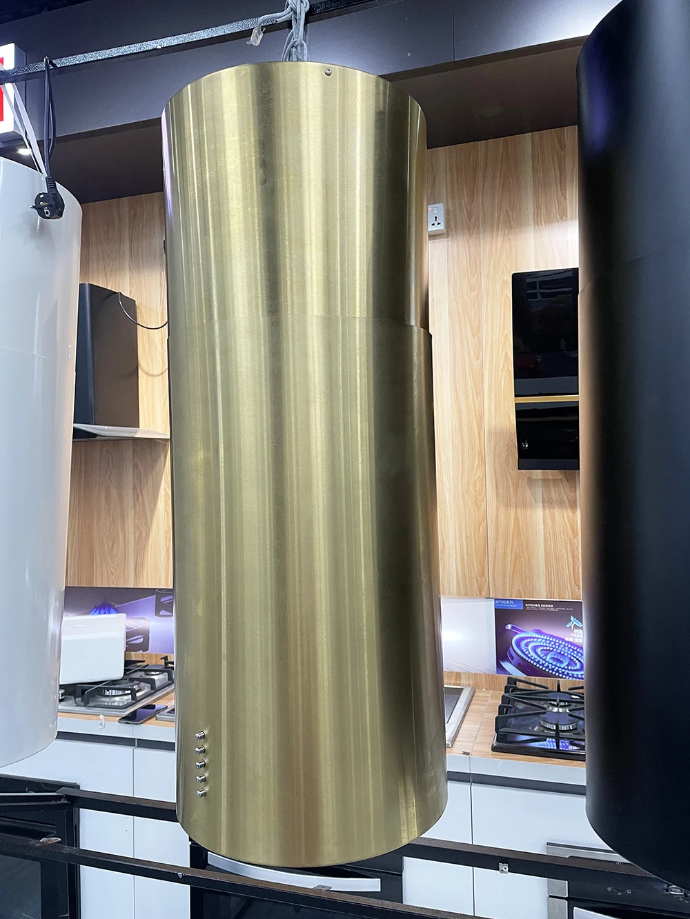 เครื่องดูดควันขายร้อนระดับไฮเอ - Kitchen Appliances High End บทวิจารณ์และราคา